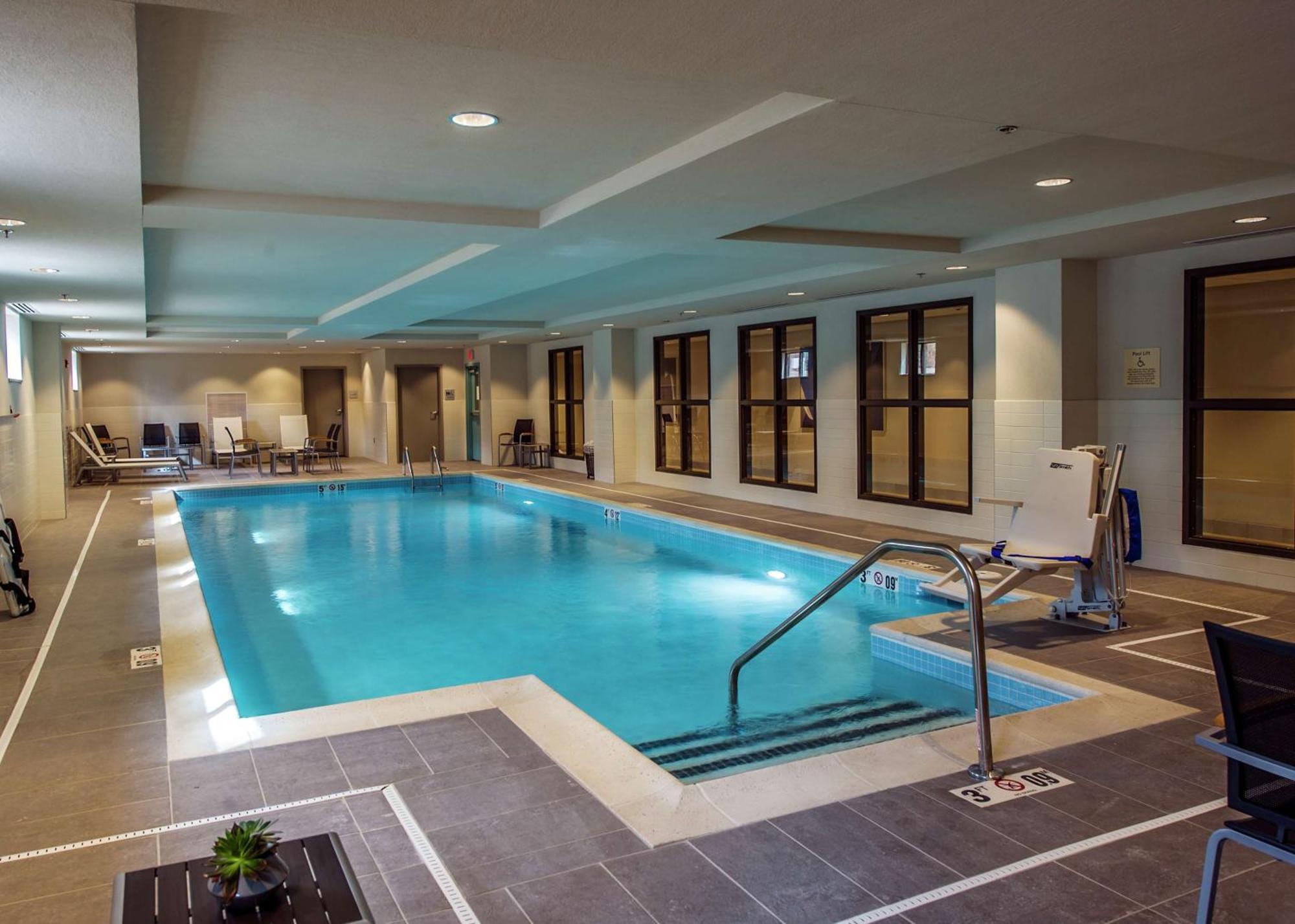 Hampton Inn & Suites/Foxborough/Mansfield Zewnętrze zdjęcie
